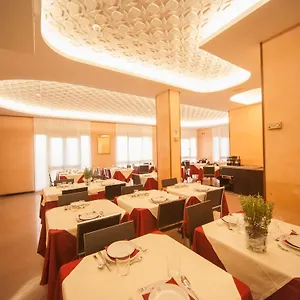 3* Hotel Manola